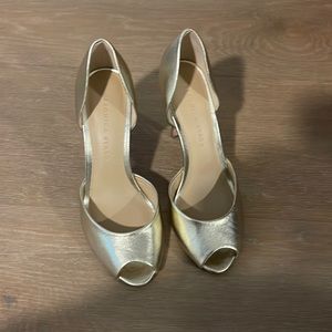 Veronica beard Gold shoes never worn